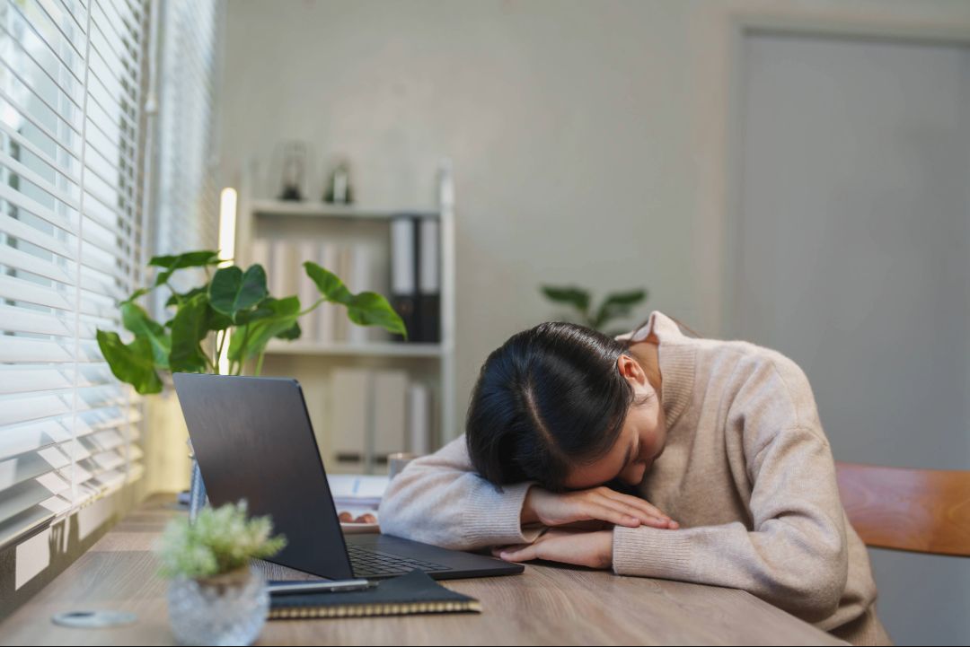 High-Functioning but Exhausted: When You Look Fine but Feel Overwhelmed