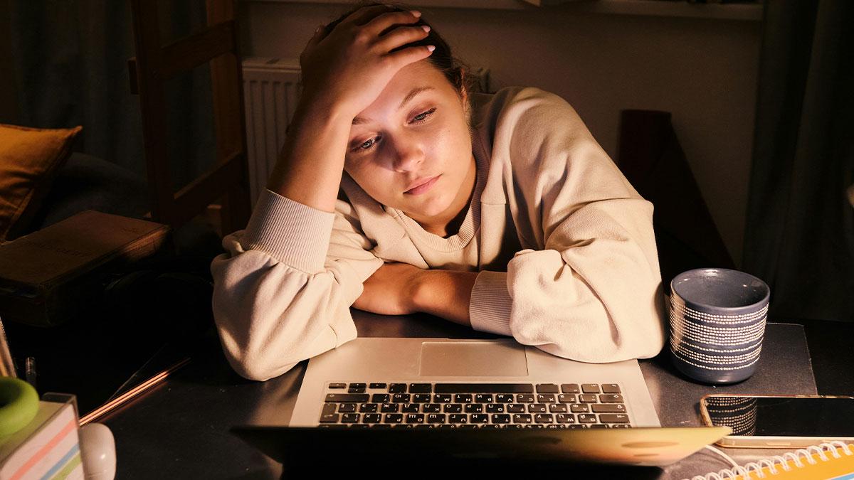 Stuck in a Procrastination Loop: How to Take Action Without Motivation